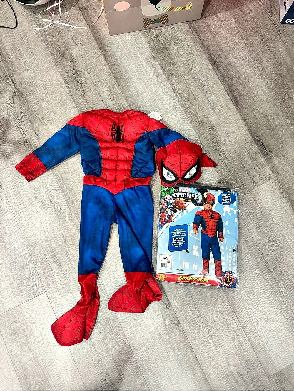 Spider-Man costume Superhero in Red & Blue Boys Like New